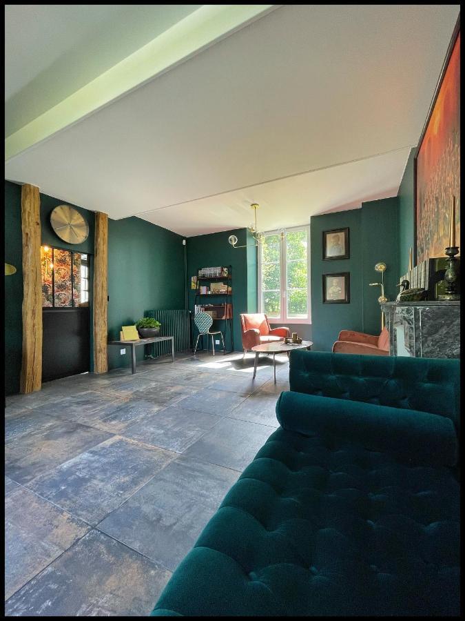 Les Maisons Du Bonheur Bed & Breakfast Château-Garnier Eksteriør bilde